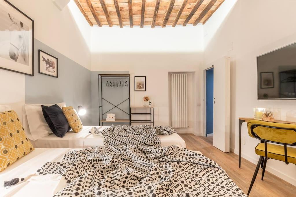 Apartment Horse Nel Centro Di Siena